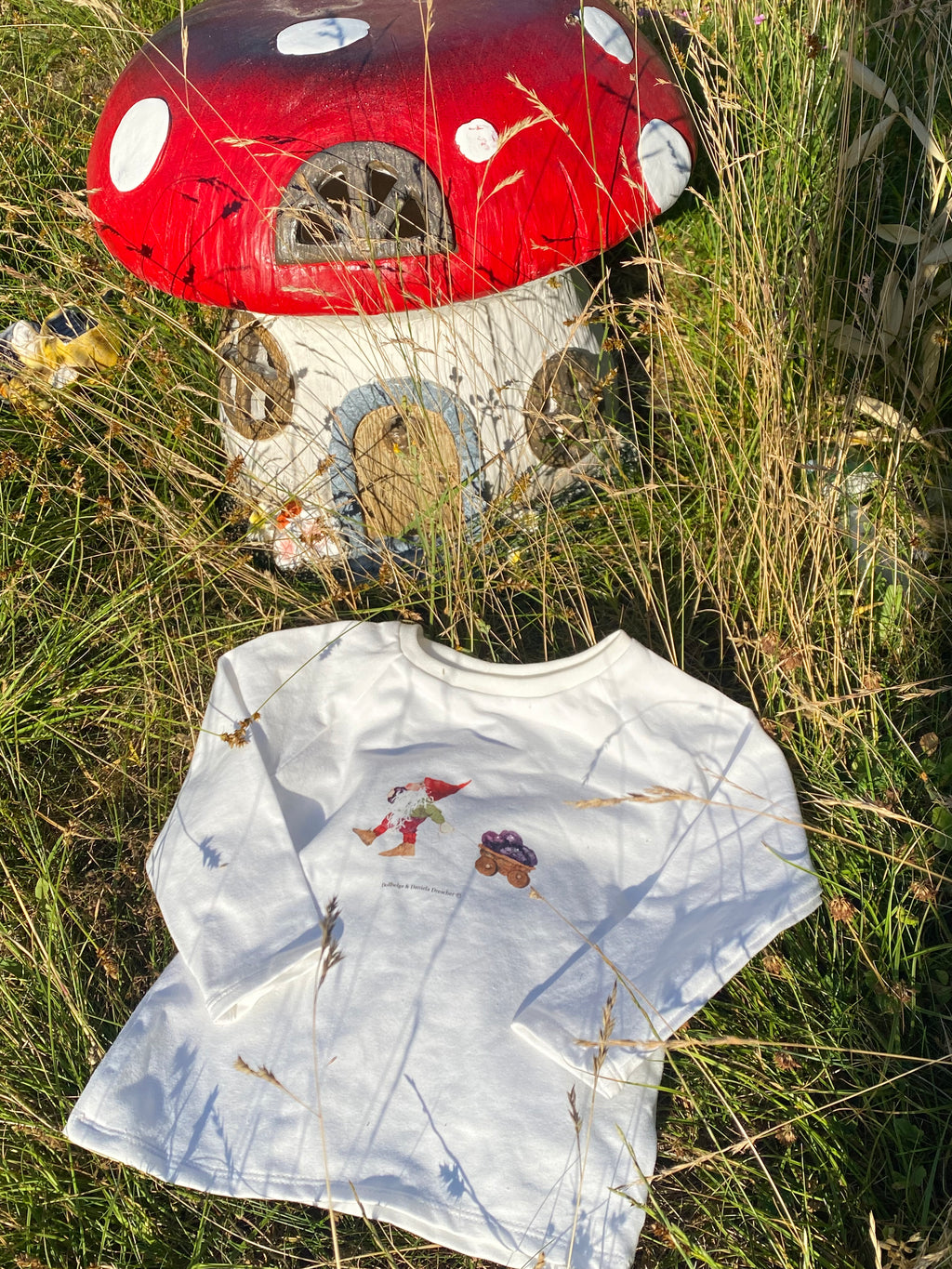 T-Shirt Skörde i skogen stl 92