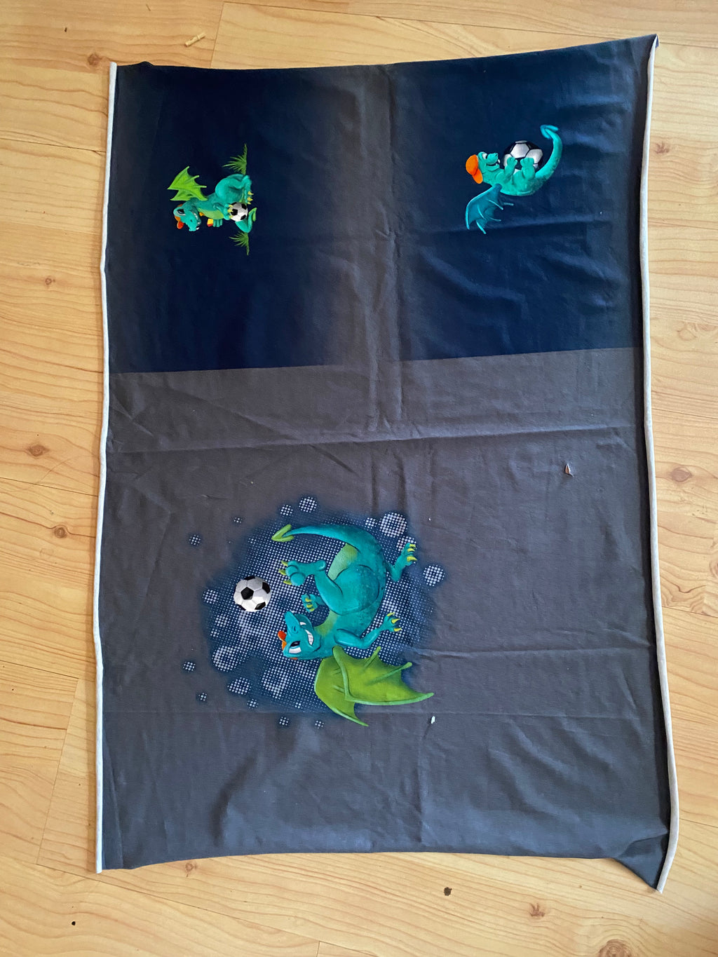 Jerseypanel - drake & fotboll